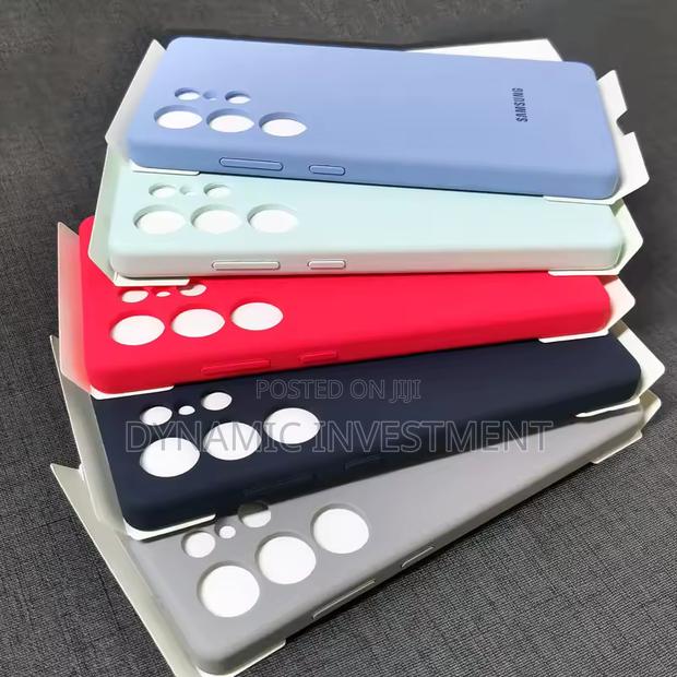 Samsung S25 Ultra Premium Magnetic Magsafe Silicone Case/Cover - main view