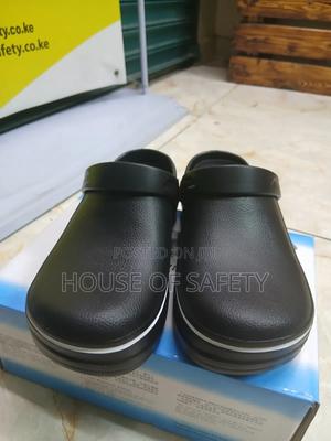 Black Crocs - thumbnail 2