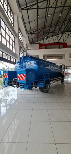 Isuzu FRR Water Tanker