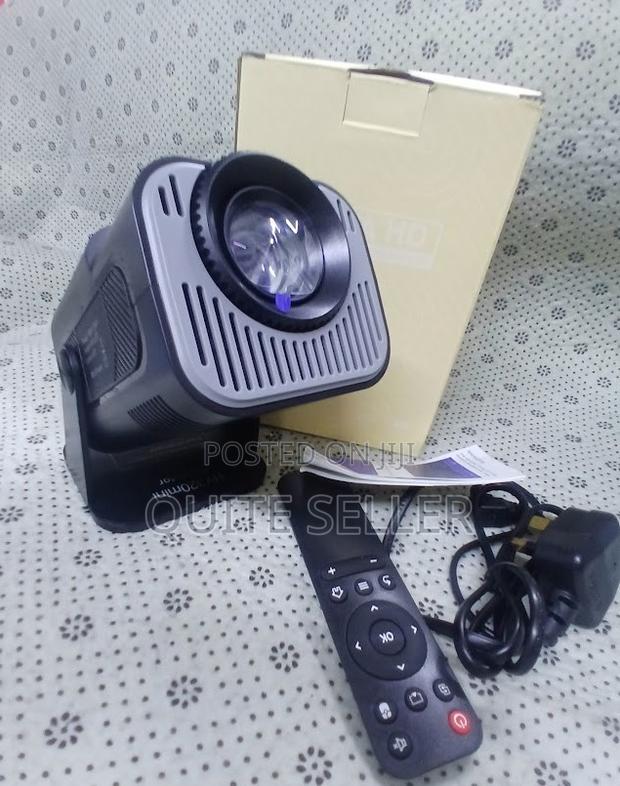 Hy320 Mini Projector 720p (1920×720) for Clear - main view