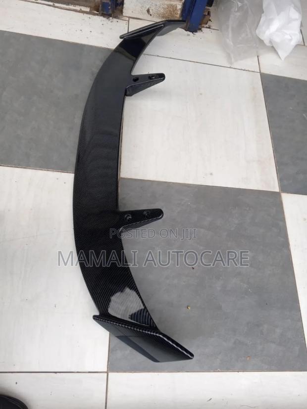 Universal Carbon Fiber Rear Spoiler - main view