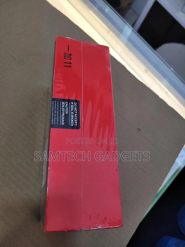 New OnePlus 11 256 GB Gold - thumbnail 3