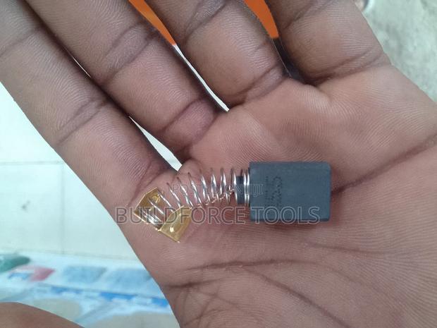 Cb 155 High Quality Carbon Brush - thumbnail 2
