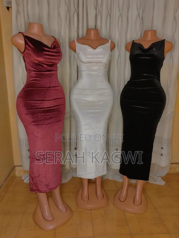 Ladies Clothing - thumbnail 2