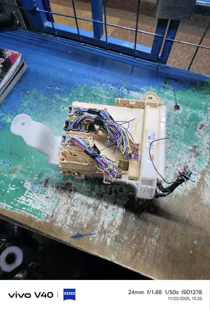 Fuse Box Toyota Harrier 2014 Model