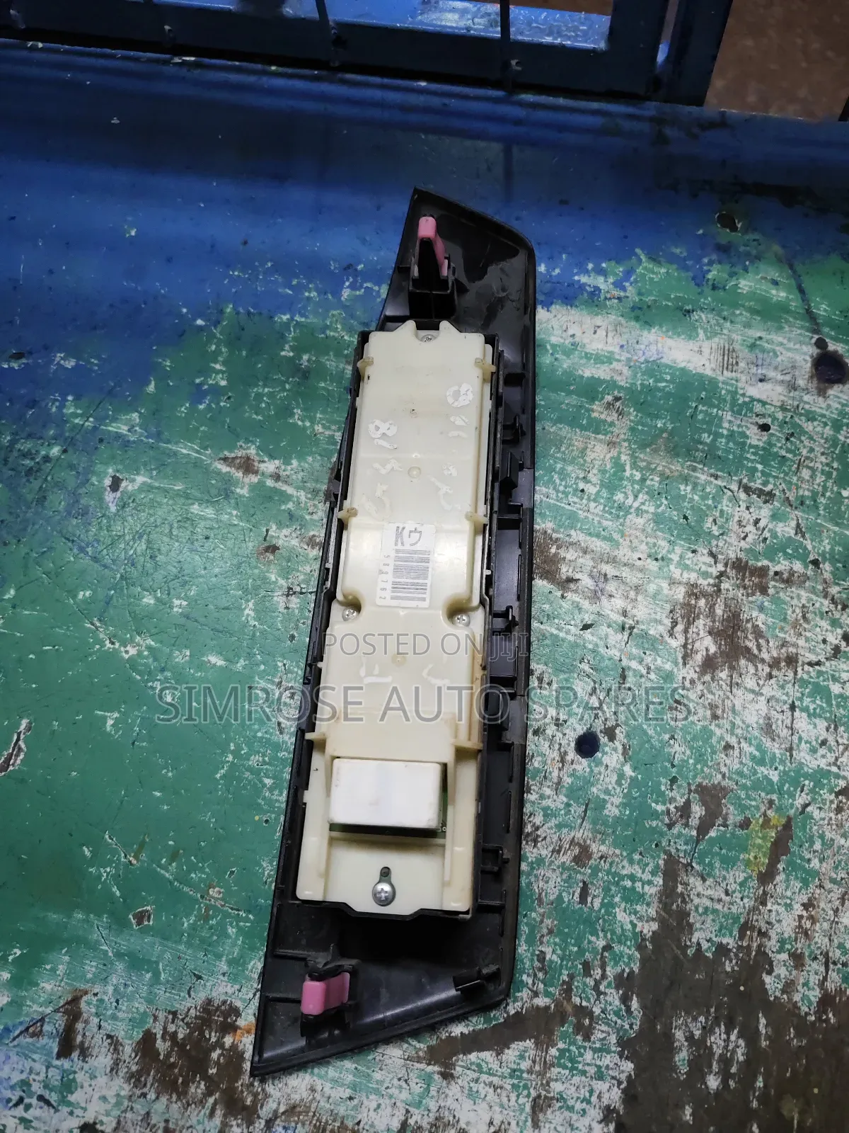 Toyota Lexus 2018 Main Door Switch