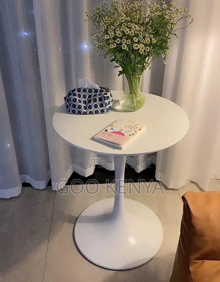 Home Table; Elegant Tulip Table With Rock Plate Surface