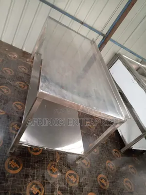 Stainless Steel Kitchen Worktop Table, Perfect for Restaurants, Hotel