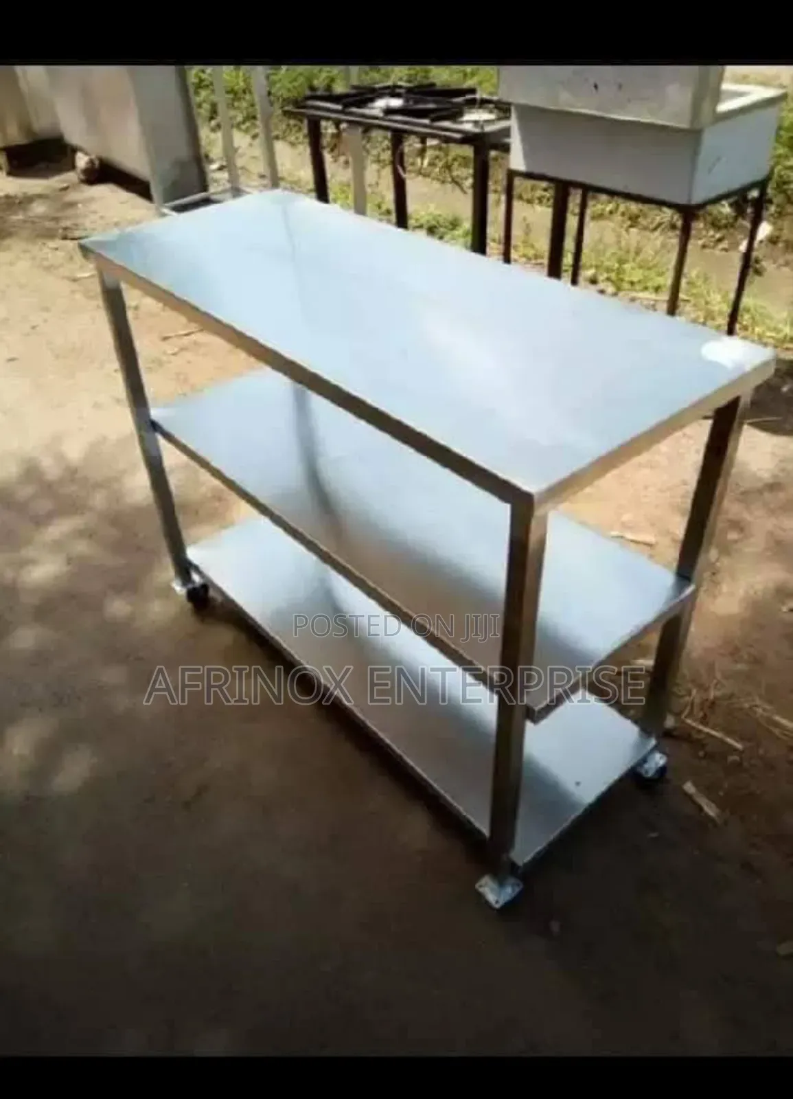 Heavy-Duty Stainless Steel Worktop Table
Perfect for Hotels