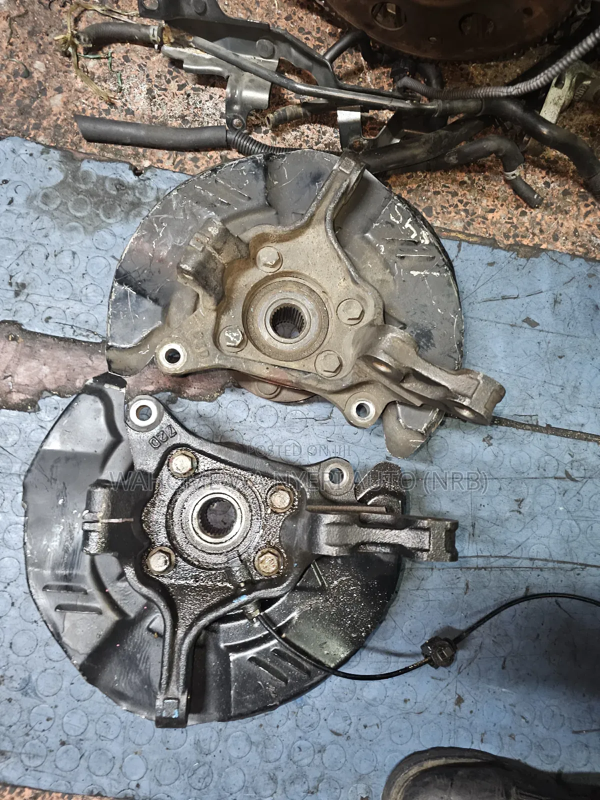 Front Hub Subaru Outback