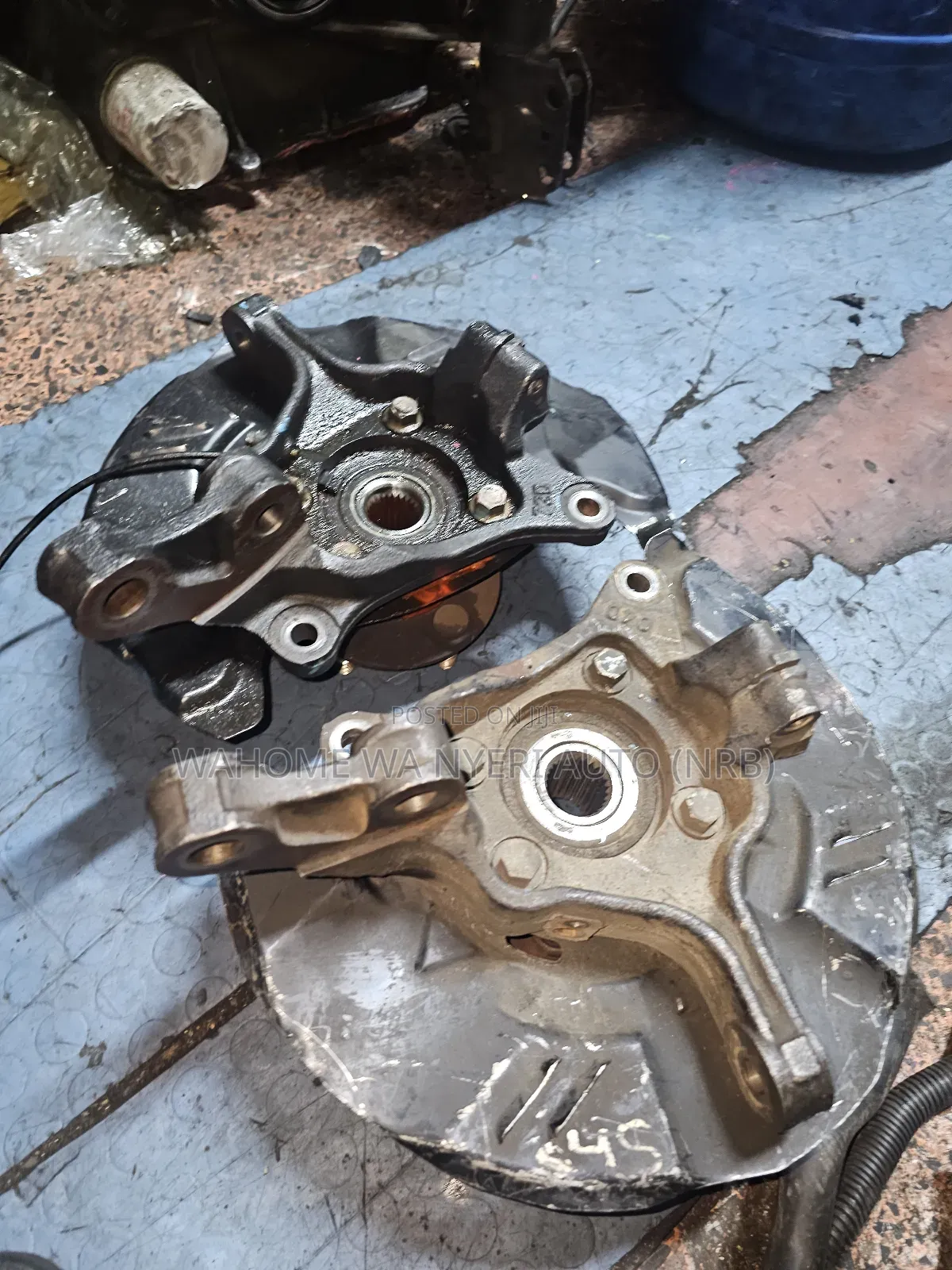 Front Hub Subaru Outback