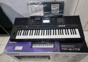 Psr 473 Yamaha 61 Keys Portable Keyboard