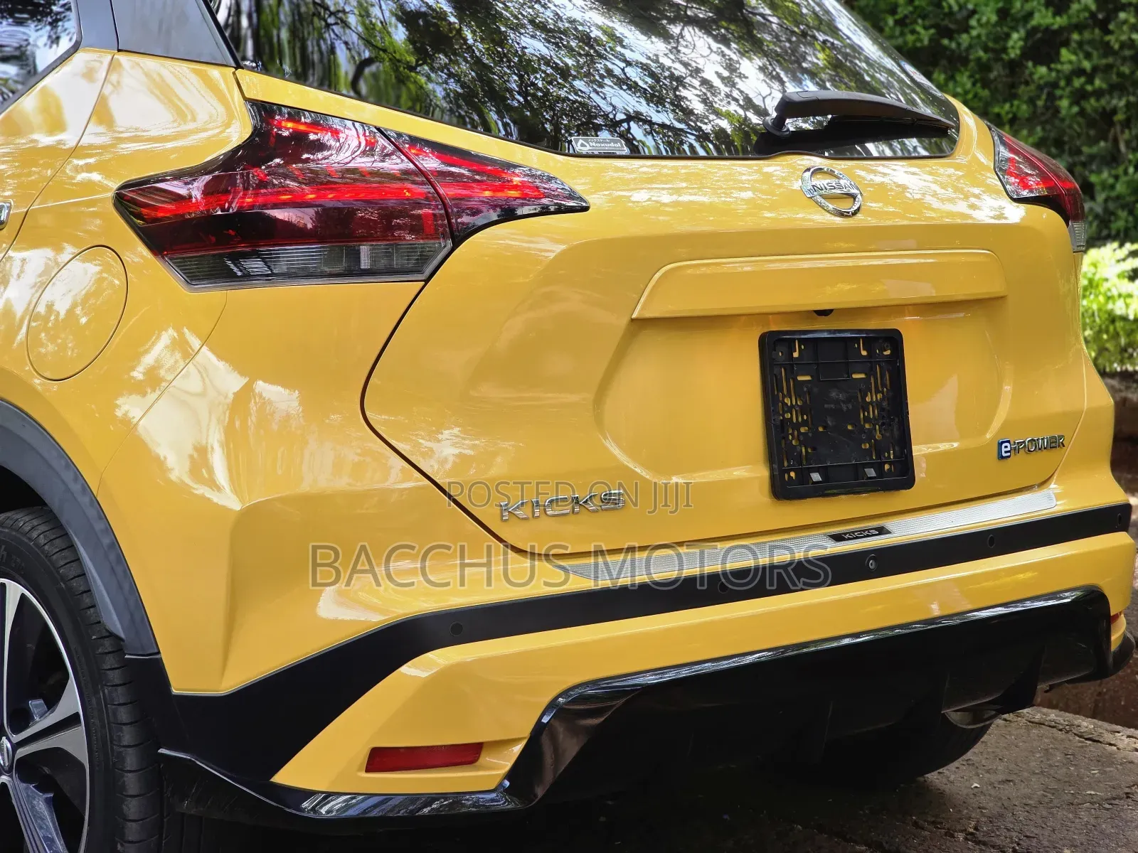 Nissan Kicks 2020 Yellow