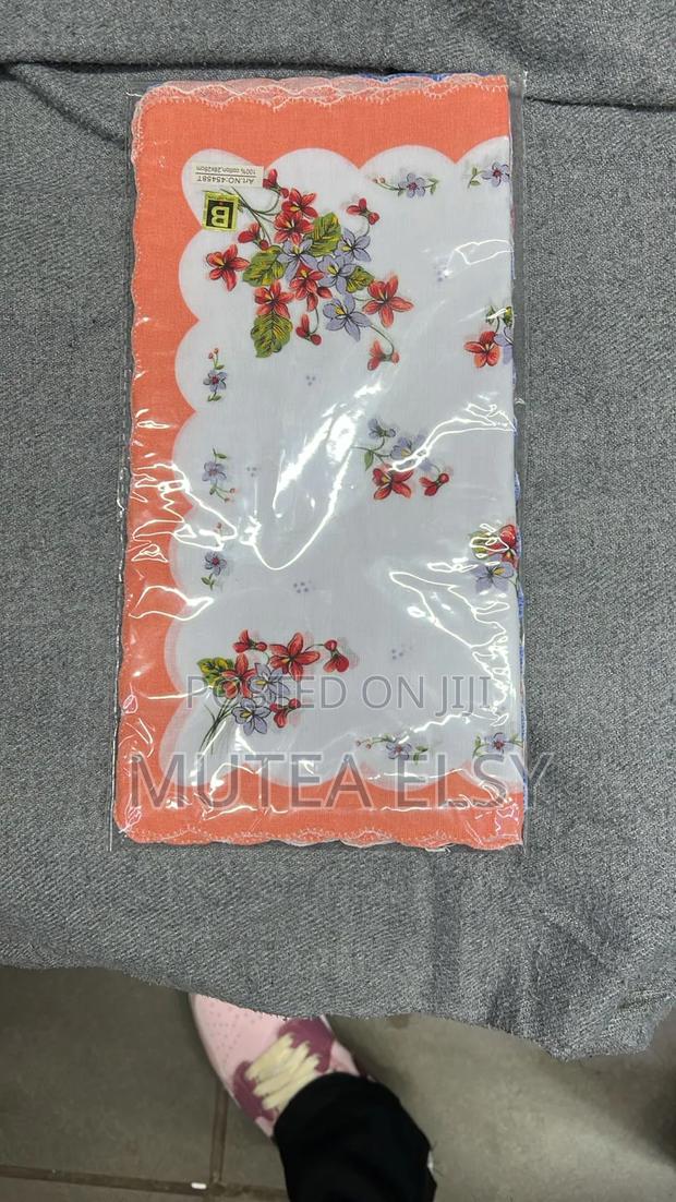 Floral 10pcs Handkerchief Packets - main view