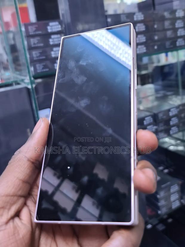 Samsung Galaxy Z Fold6 256 GB Pink - thumbnail 3