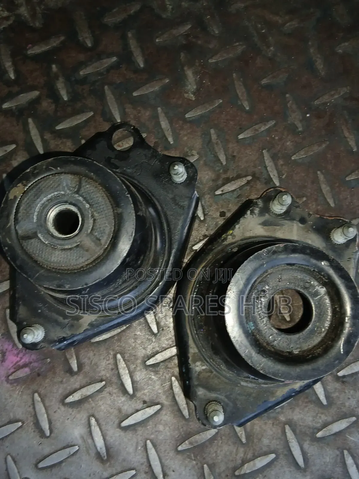 Rear Shock Mountings Fielder,Nze,Sienta