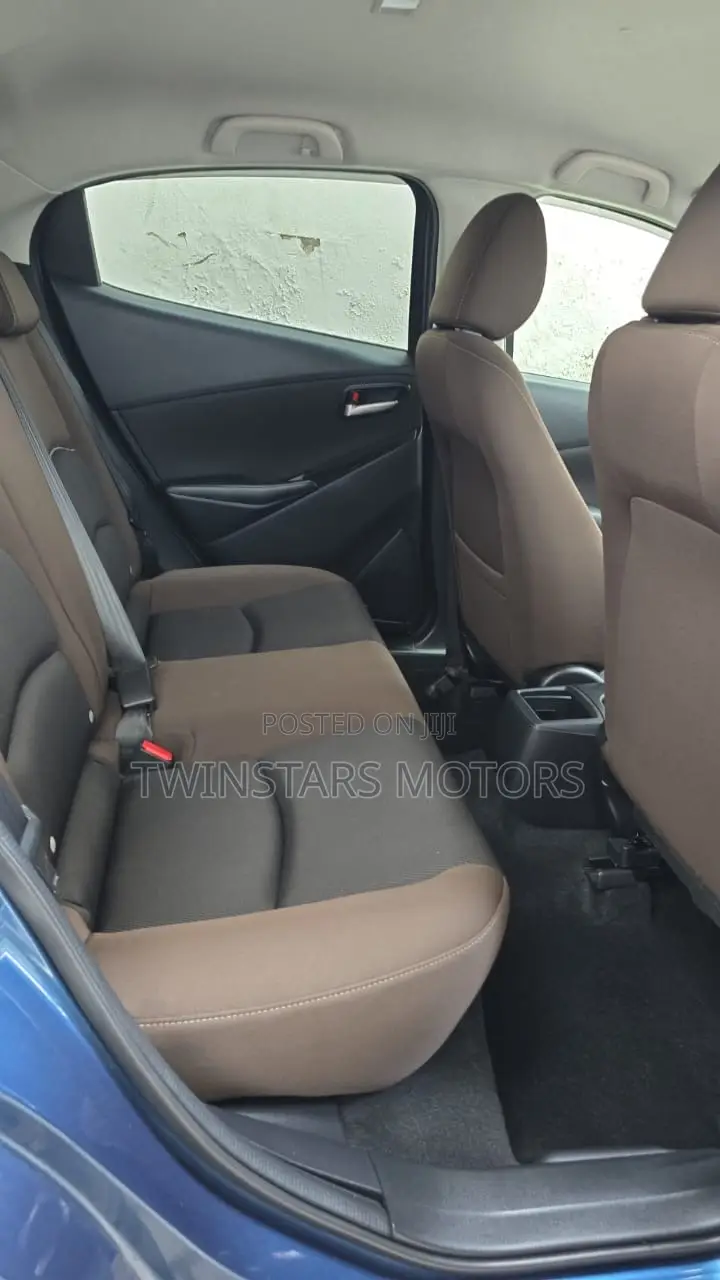 Mazda 2 2019 Blue