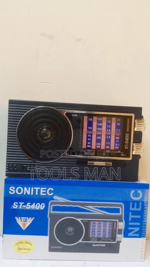 Sonitec St-5400 Portable Radio.