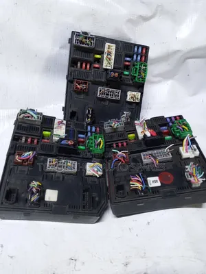 Nissan Xtrail Nt32 Main Fusebox