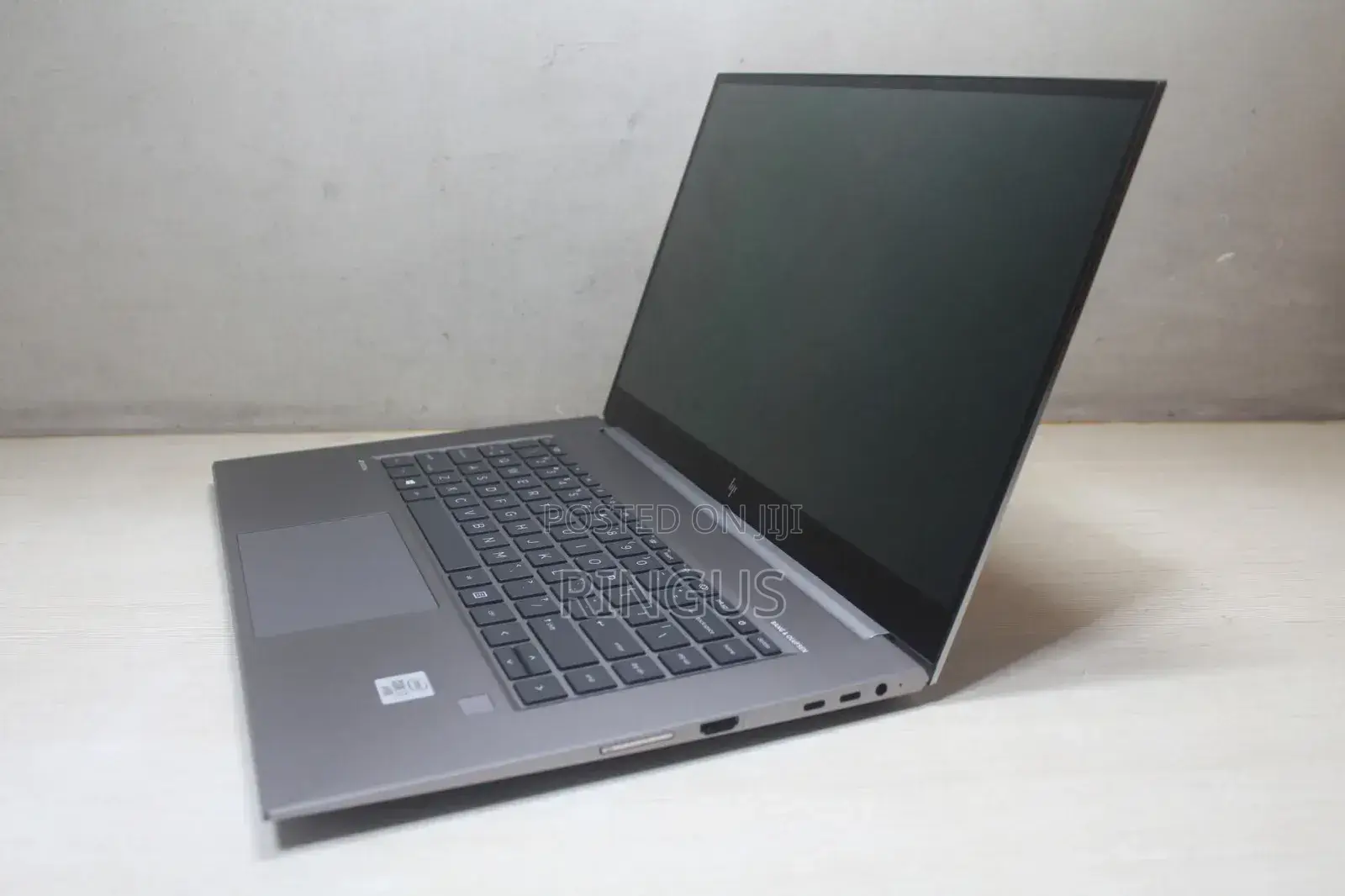 New Laptop HP ZBook Firefly 15 G7 32GB Intel Core I7 SSD 512GB
