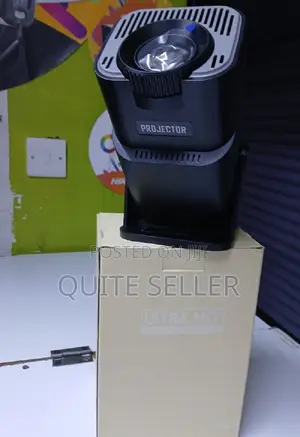 Mini Portable Auto Keystone Projector , Native 1080p