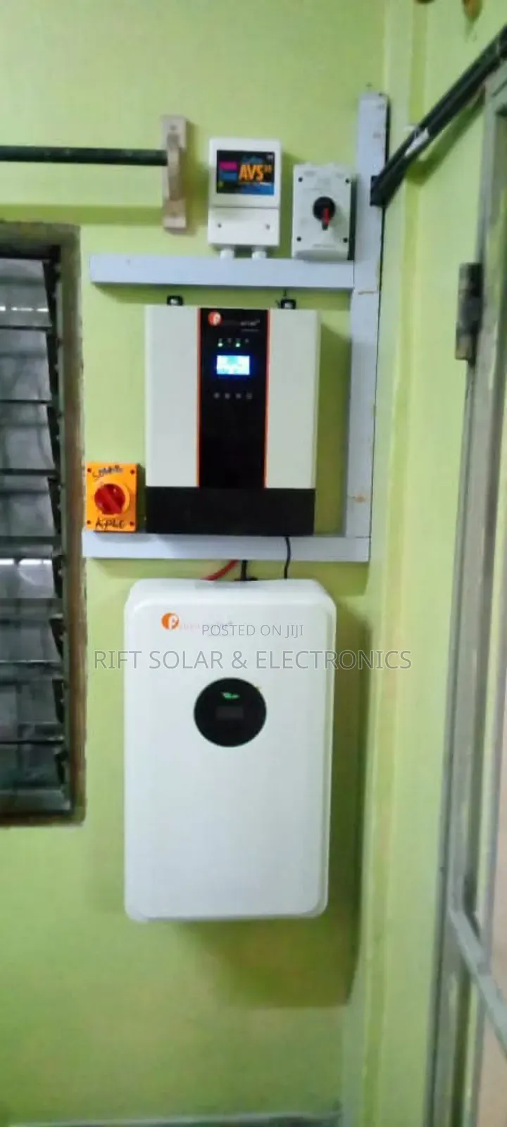 6.2kva - 5.12kwh Off-Grid Lithium System (6)615w Solar Panels