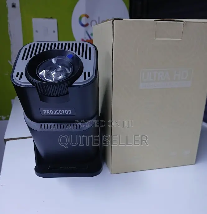 1080p/ Decoding Movie Projector 180° Rotating Projector