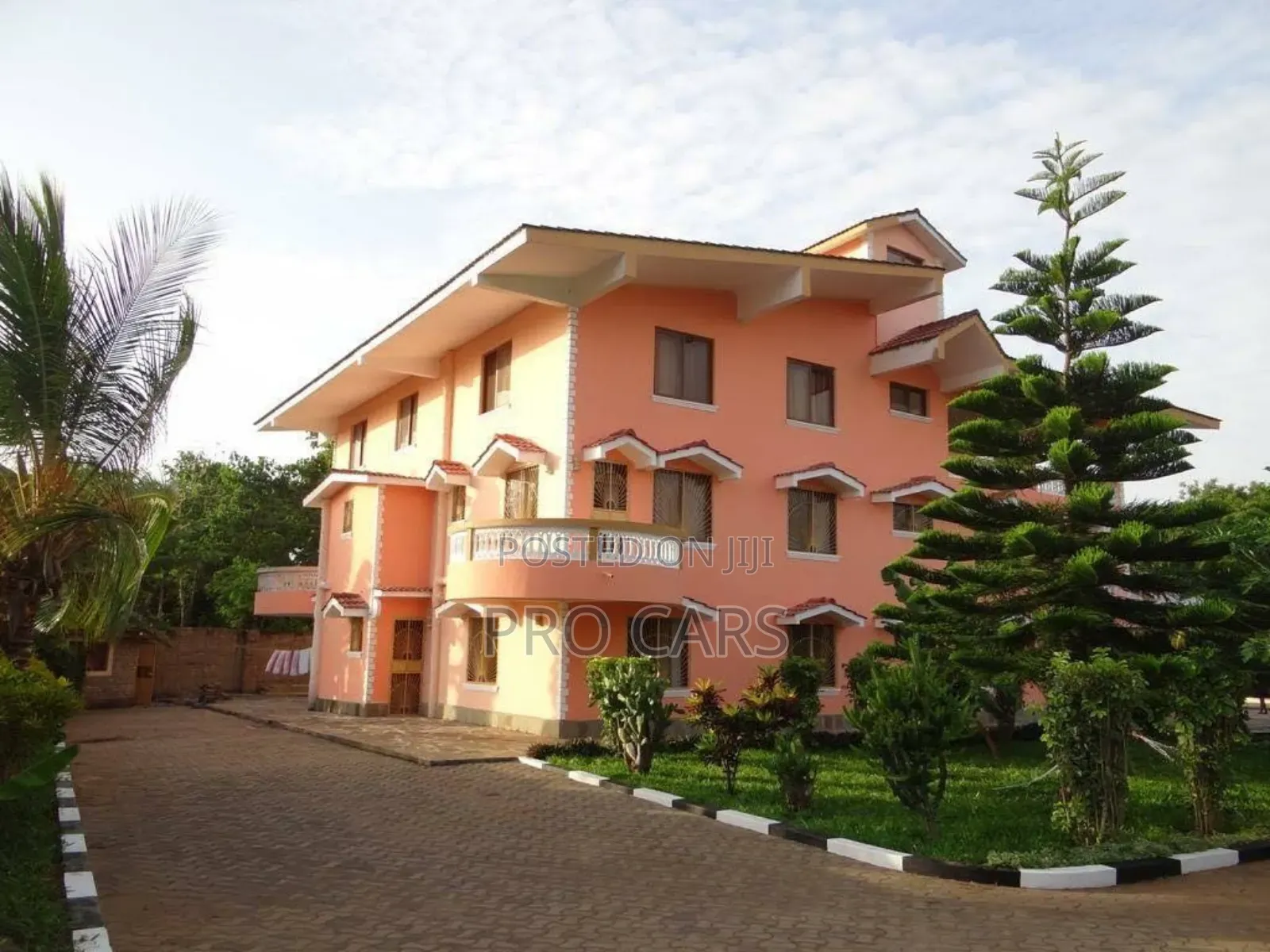Furnished 7bdrm Villa in North Coast, Mtwapa for sale
