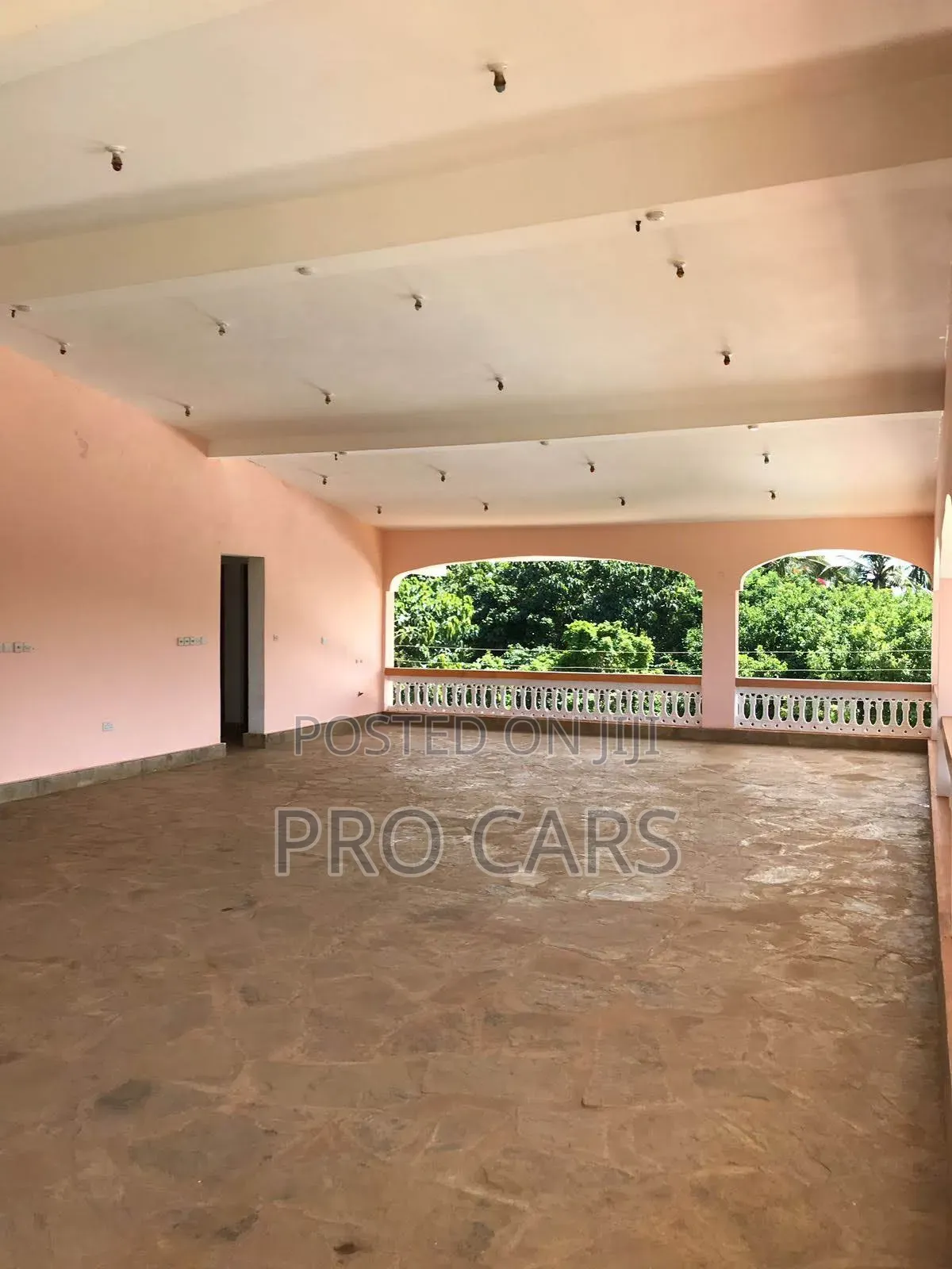 Furnished 7bdrm Villa in North Coast, Mtwapa for sale