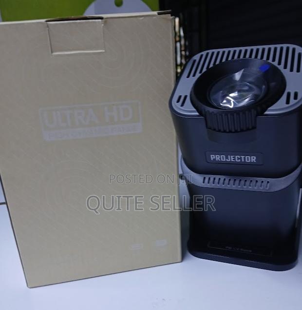 1080p Projector With 180 Degree 1080p Decoding Movie Projector - main view