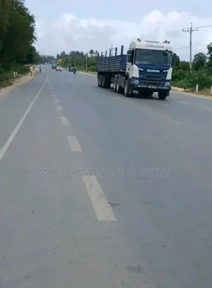Trailers for Jobs and Inter Country Delivery Are Available