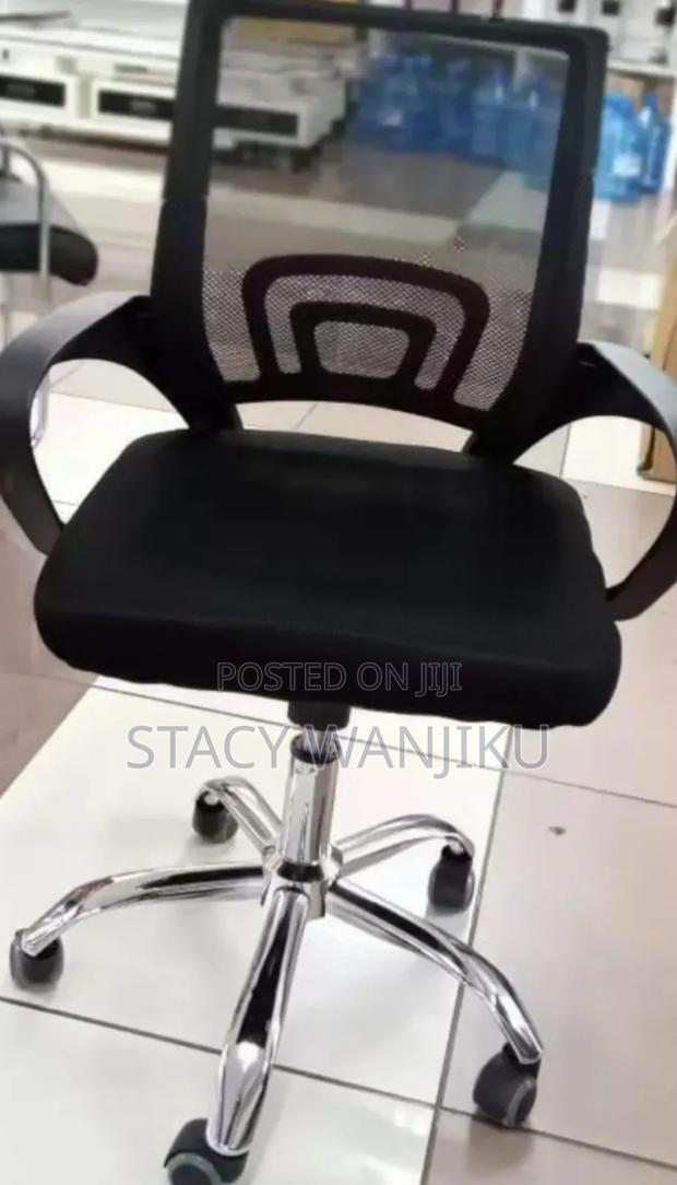Comfortable Office Chair/ Office Chair Without Head Rest