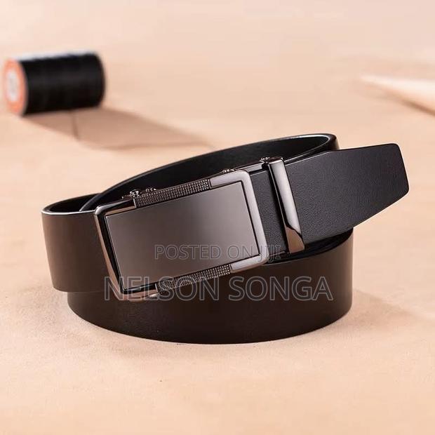 100% Genuine Leather - thumbnail 4