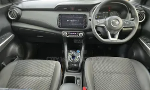 Nissan Kicks SV 2020 Yellow