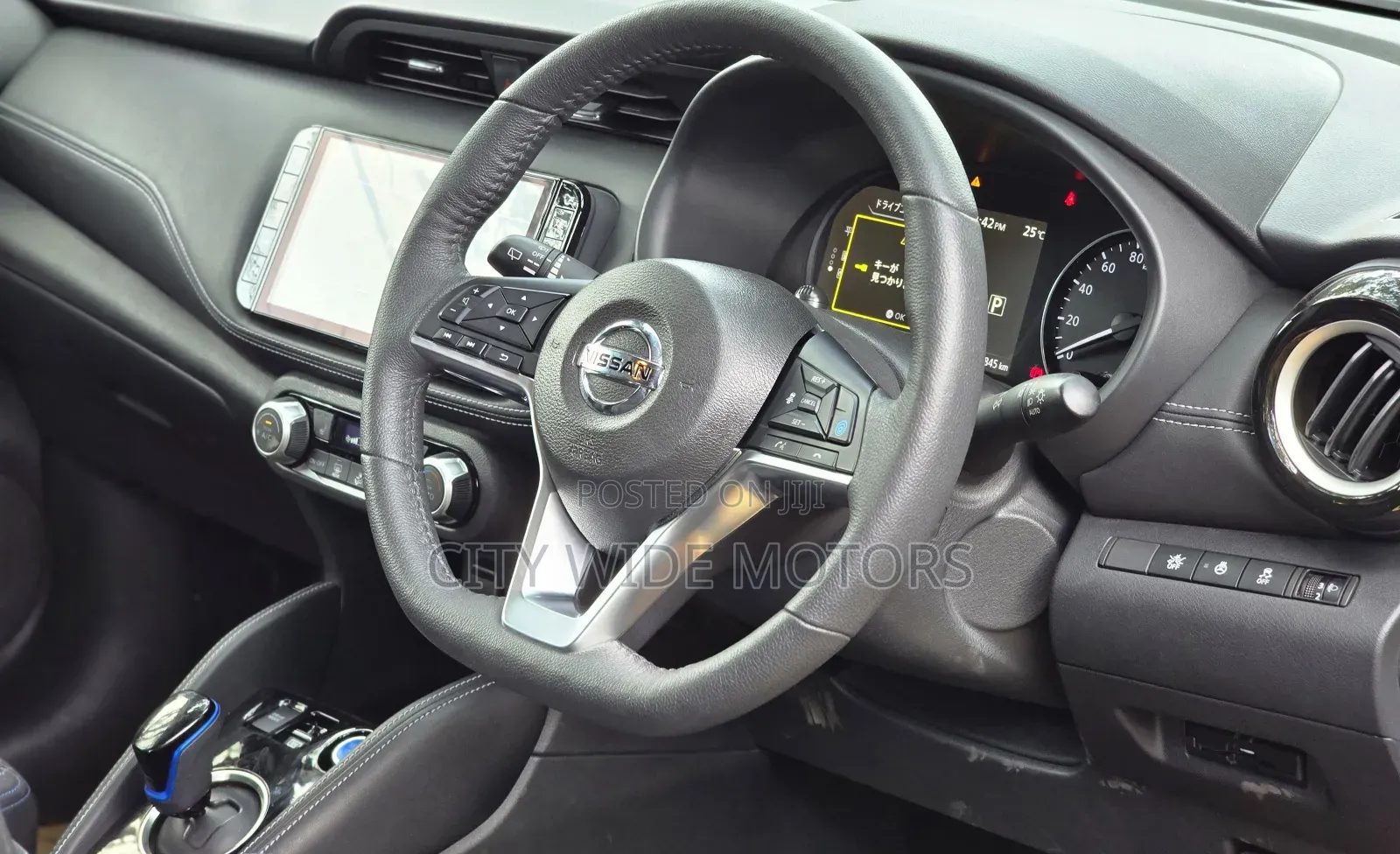 Nissan Kicks SV 2020 Yellow
