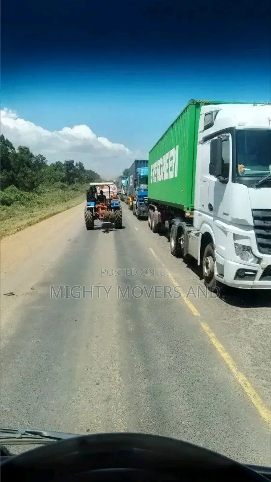 Trailers for County to County Jobs and Logistics Are Available