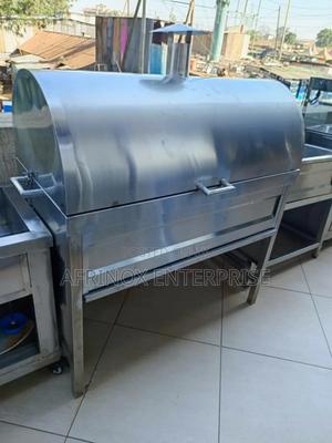 Stainless Steel BBQ Grill With Lid. - thumbnail 2