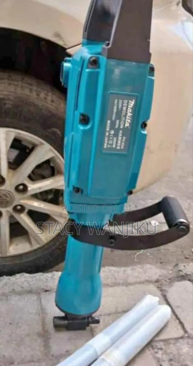 Makita Jack Hammer Demolisher