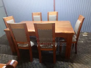 Mahogany 6-Seater Dinning Table