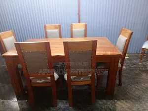 Mahogany 6-Seater Dinning Table