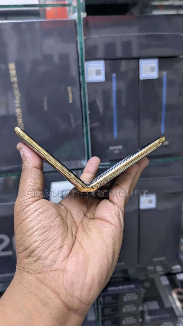 Samsung Galaxy Z Flip 256 GB Gold - thumbnail 3