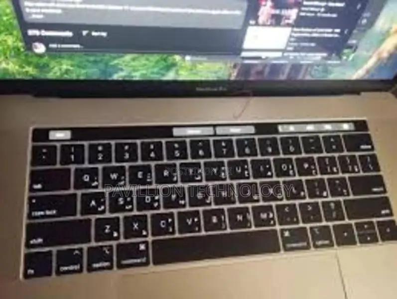 Laptop Apple MacBook Pro 16GB Intel Core i7 SSD 256GB