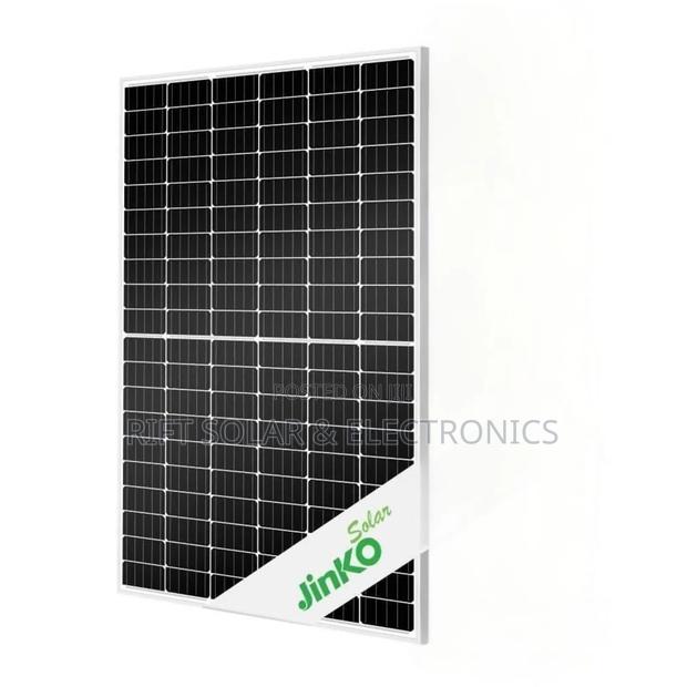 495 Watts -39 Volts Jinko Monocrystalline Halfcell All Weather Solar - main view