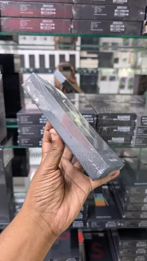 New Samsung Galaxy S25 Ultra 512 GB Silver