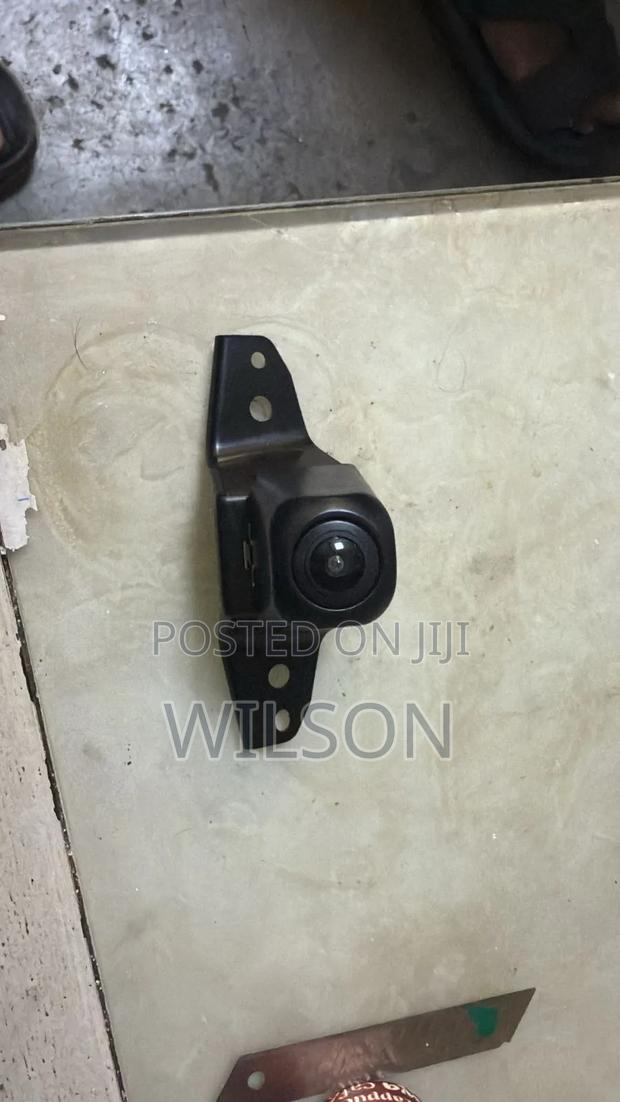 Lexus Rx 200t /Rx 450 Front Grill Camera