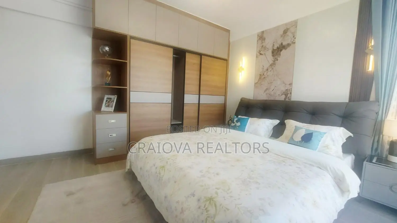 3bdrm Apartment in Hotel 67 Area for sale