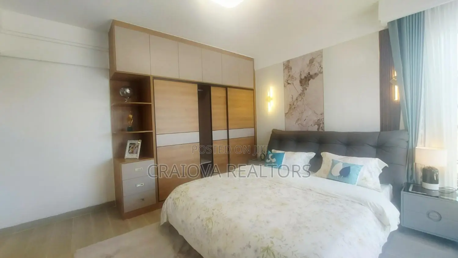 3bdrm Apartment in Hotel 67 Area for sale