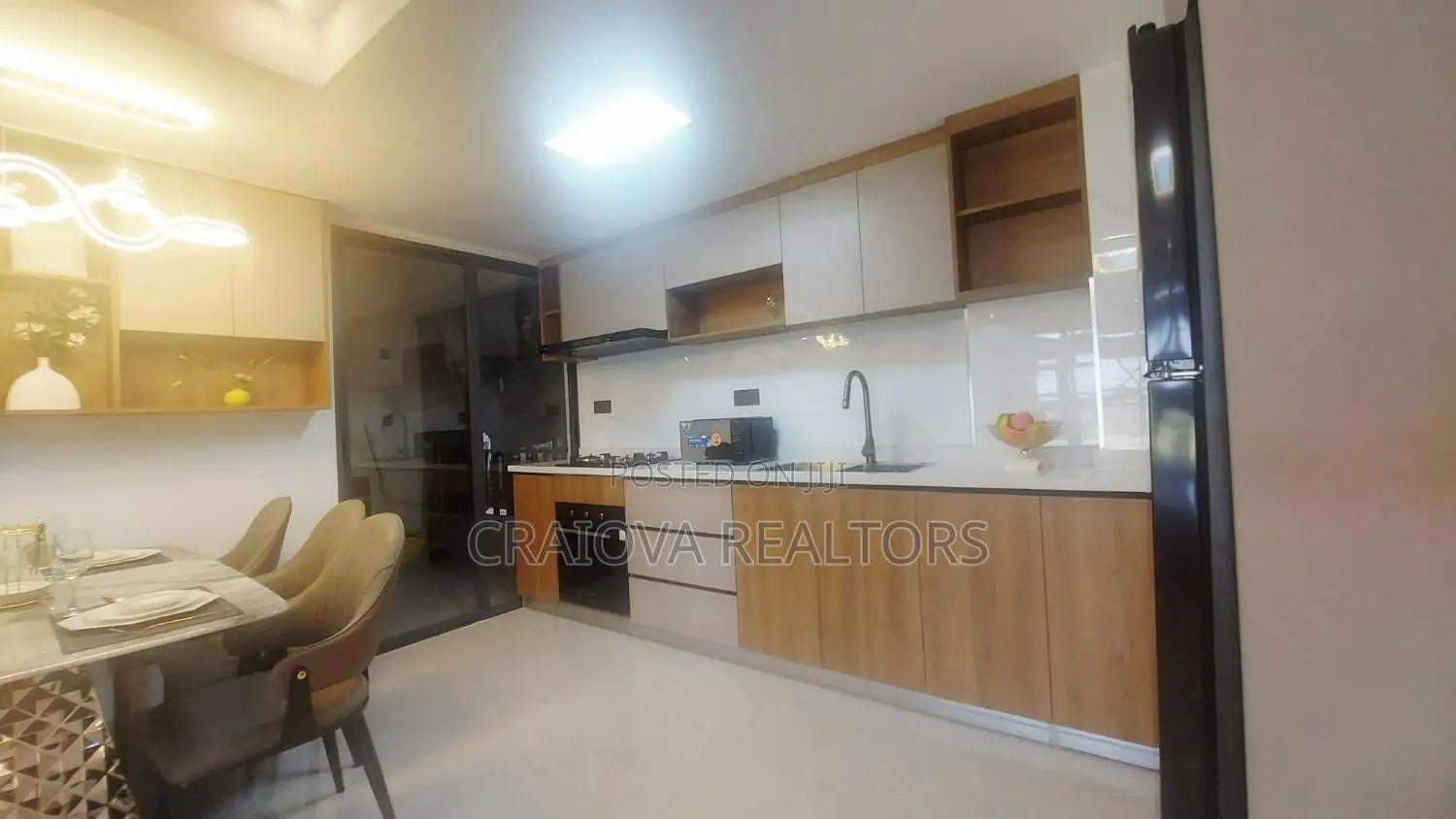 3bdrm Apartment in Hotel 67 Area for sale
