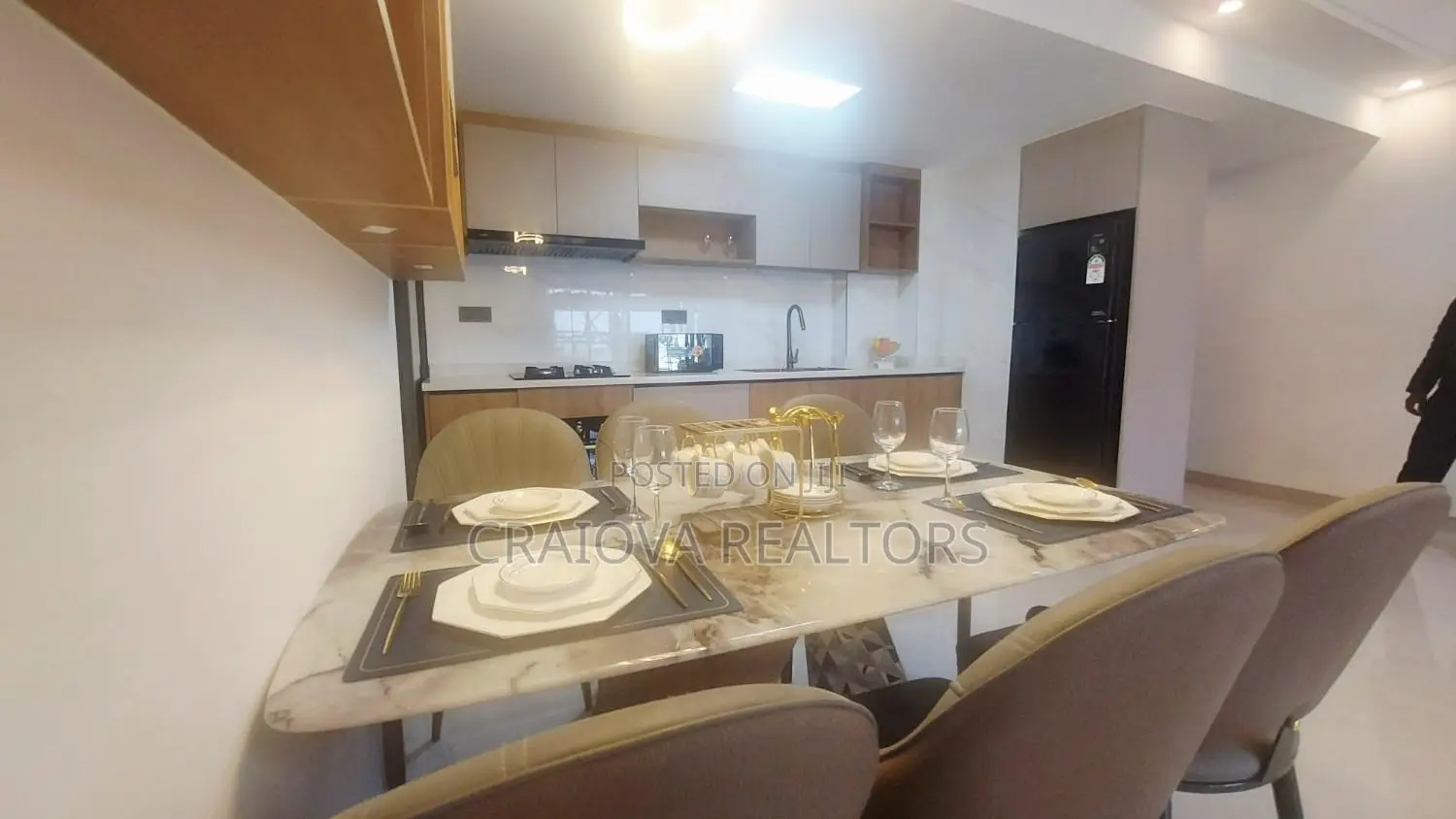 3bdrm Apartment in Hotel 67 Area for sale