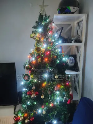 Office/Reception/Home Xmas Tree W/3 Long Lights And Full Decorations